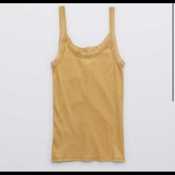 Medium Aerie Henley Top - Picture 3 of 6